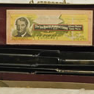 Set of six knives in the box