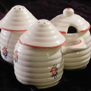 Pepper Shakers & Honey Jar