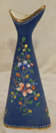 Porcelain Vase - Image 2